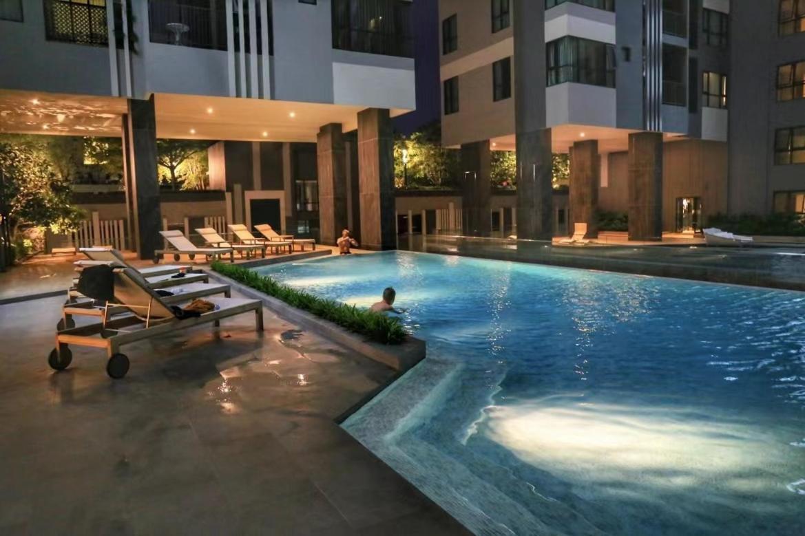 The Base Central Pattaya By Wcc Apartment ภายนอก รูปภาพ